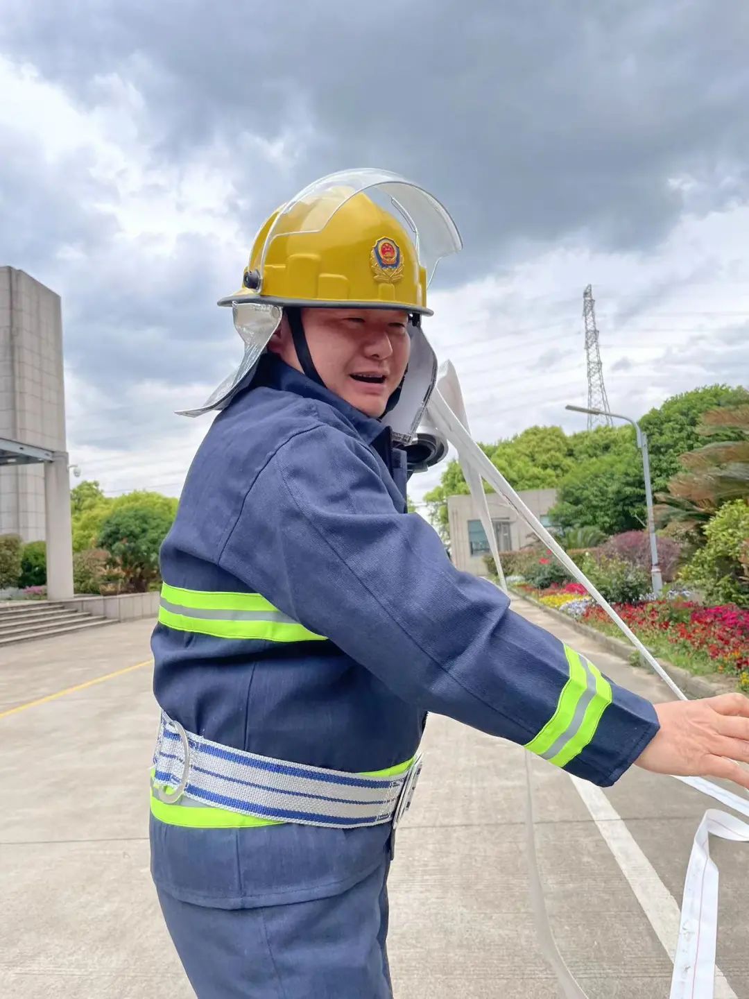 消防演習(xí)進(jìn)金鷹，筑牢平安“防火墻”